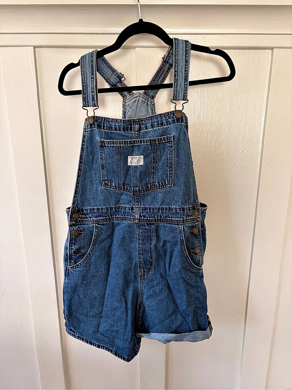 Levi Premium Shortall Denim 
Shortalls Size Small NWT